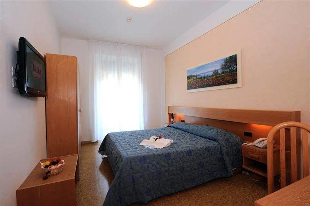 Hotel Marina Bardolino Exteriér fotografie